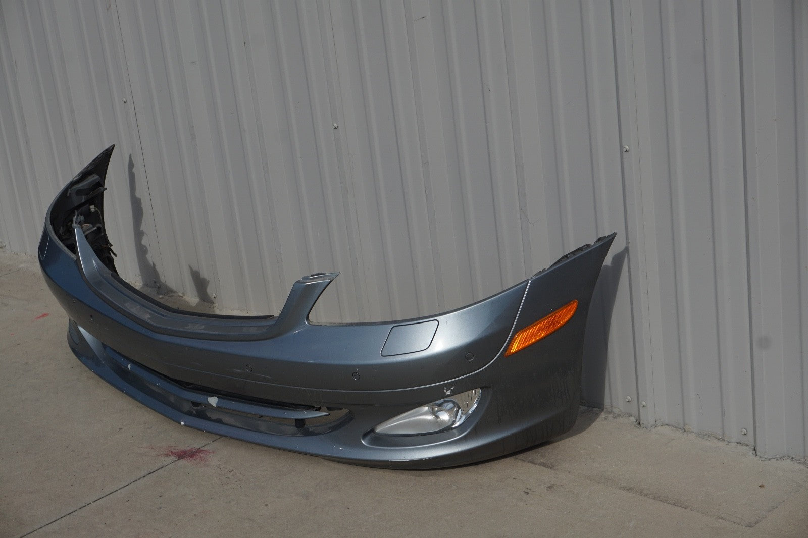 2007-2009 Mercedes W221 S550 S600 S450 Base Front Bumper Cover Assembly OEM
