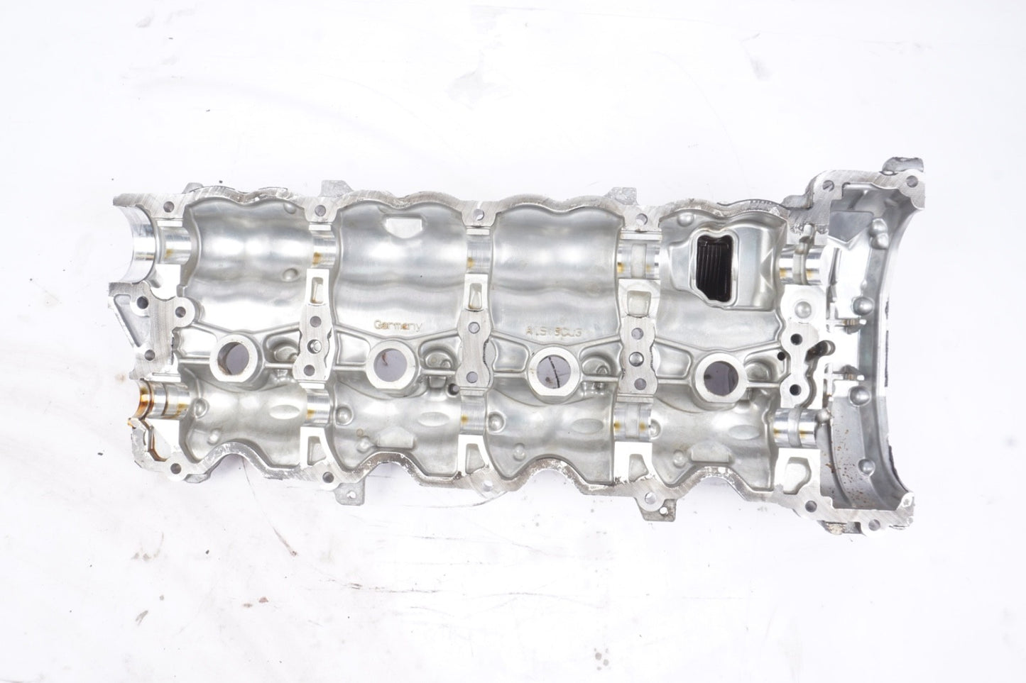 11-20 mercedes w221 s550 cls550 e550 left side engine cylinder head valve cover