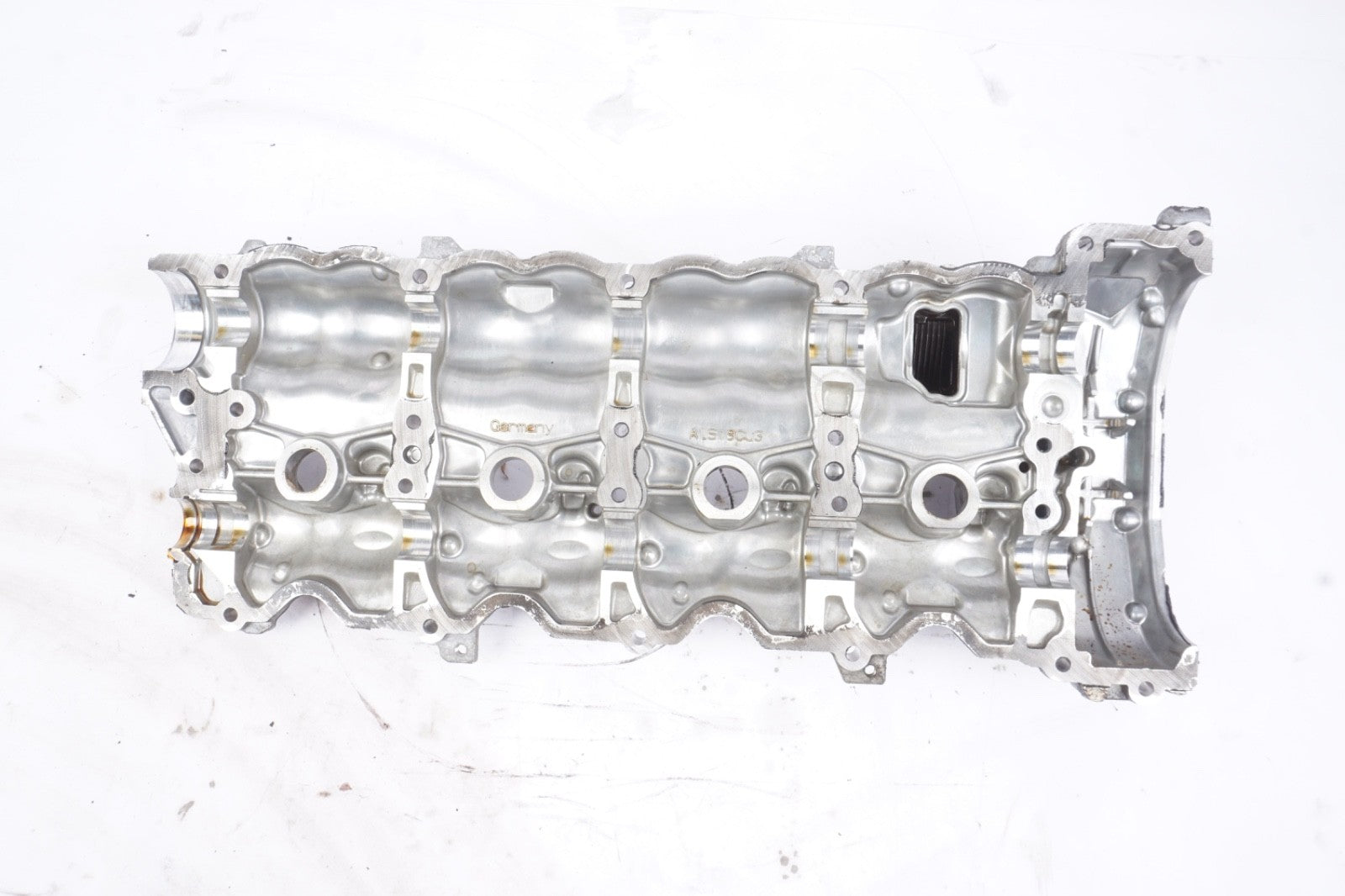 11-20 mercedes w221 s550 cls550 e550 left side engine cylinder head valve cover