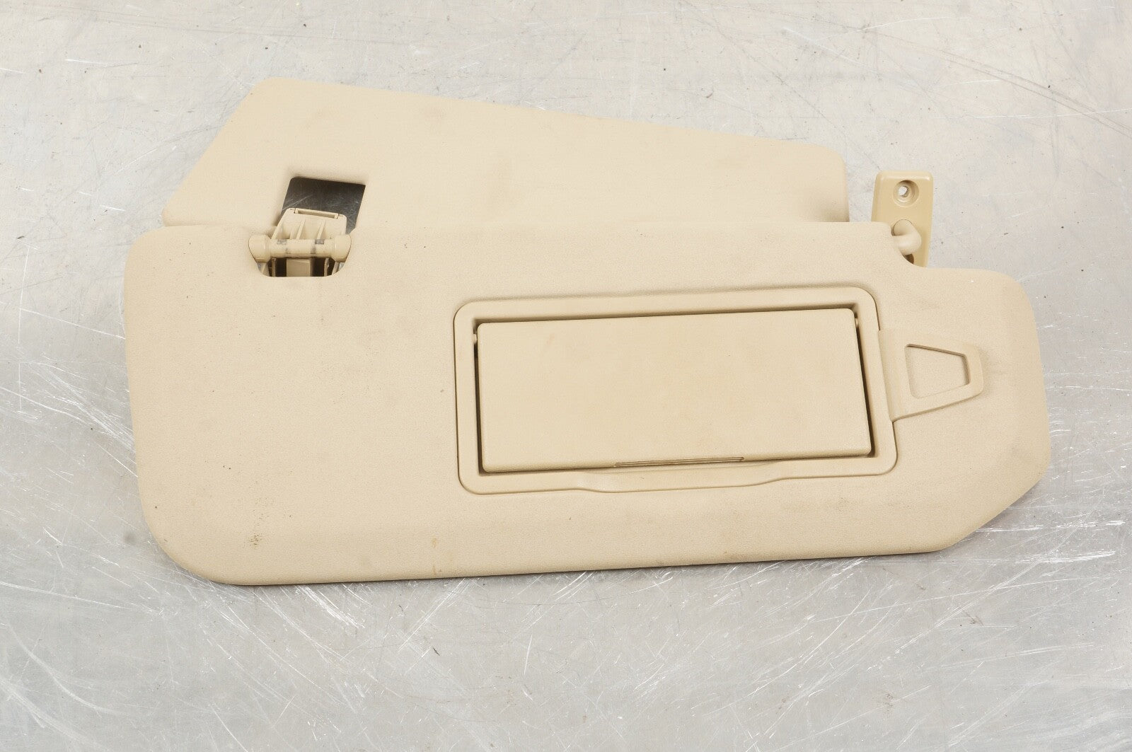 09-13 Mercedes W251 R350 R320 Front Right Side Sun Visor Sun Shade Beige OEM