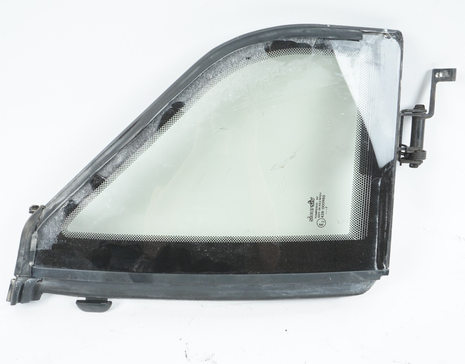 1987 - 1993 Cadillac Allante REAR QUARTER WINDOW GLASS LEFT DRIVER SIDE OEM