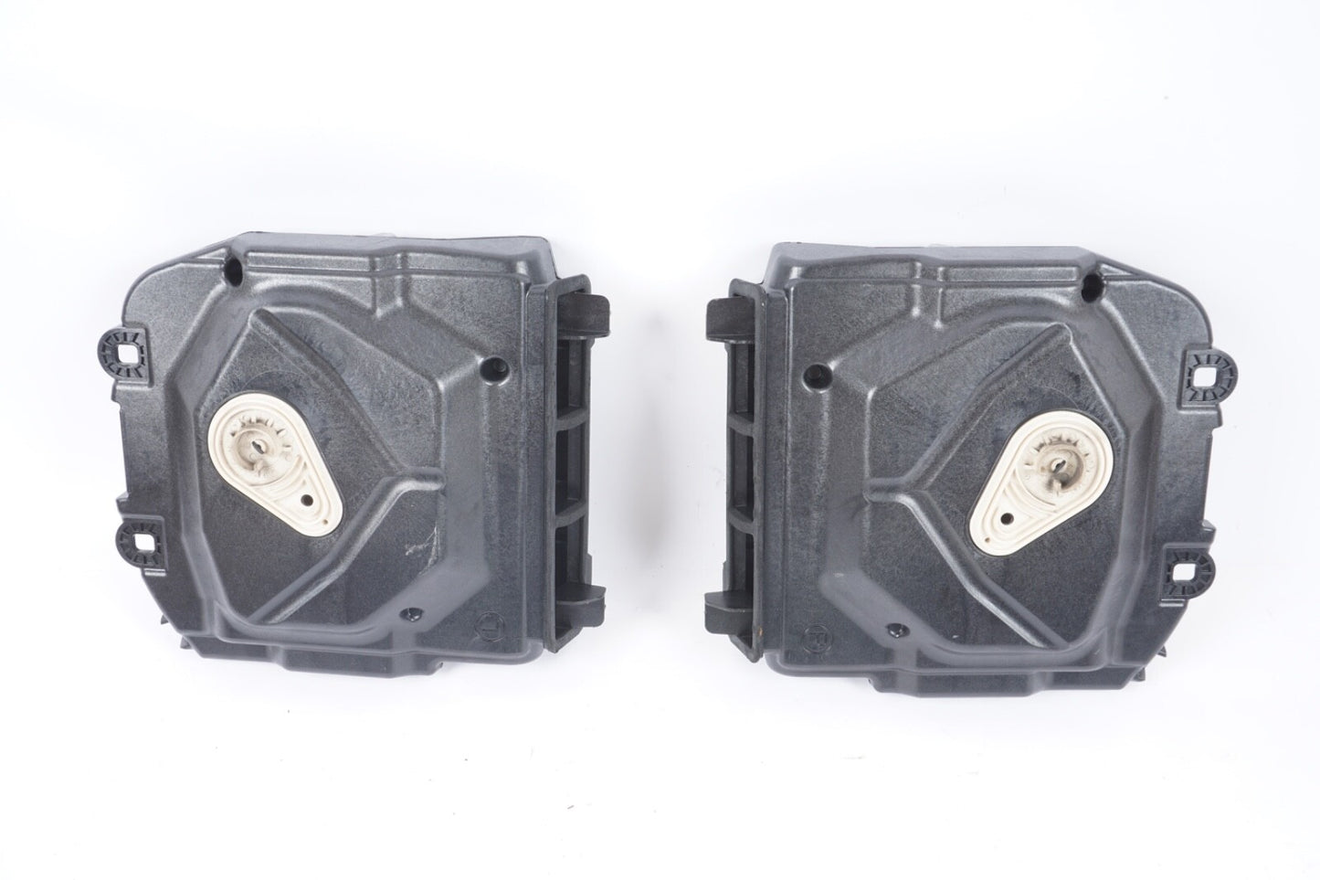 2012-2018 BMW 650  F12 F13 M6 F10 M5 Left Right  HIFI DSP SUBWOOFER OEM 9169687