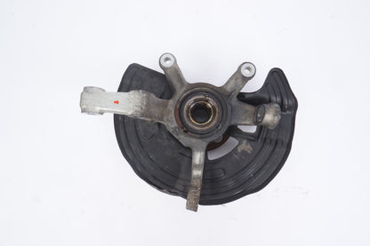 2015-2020 MERCEDES GLA250 X156 FRONT LEFT SIDE SPINDLE KNUCKLE & WHEEL HUB OEM