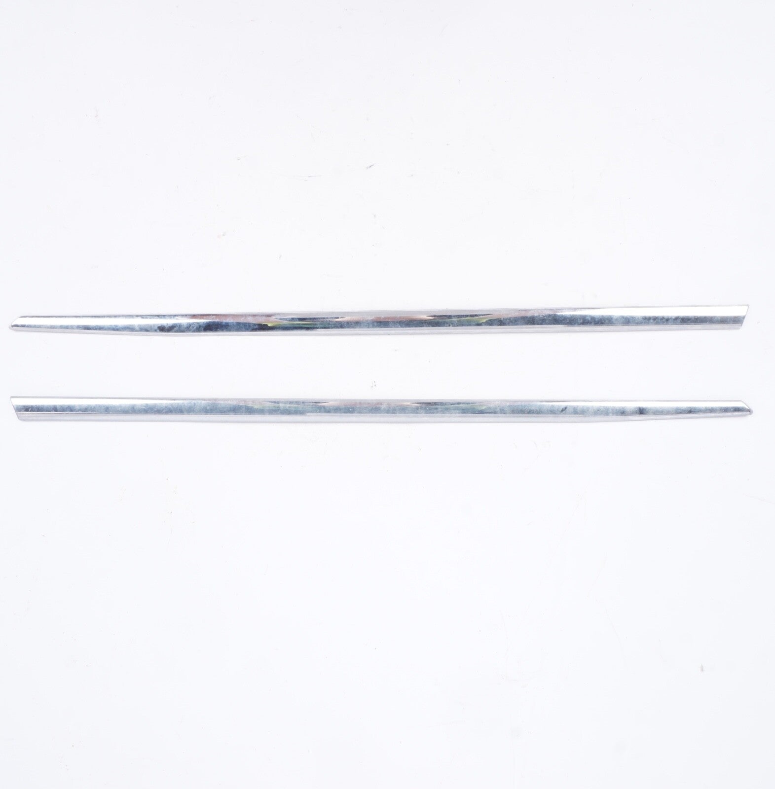 2010-2014 MERCEDES E350 C207 COUPE LEFT & RIGHT QUARTER PANEL MOLDING SET