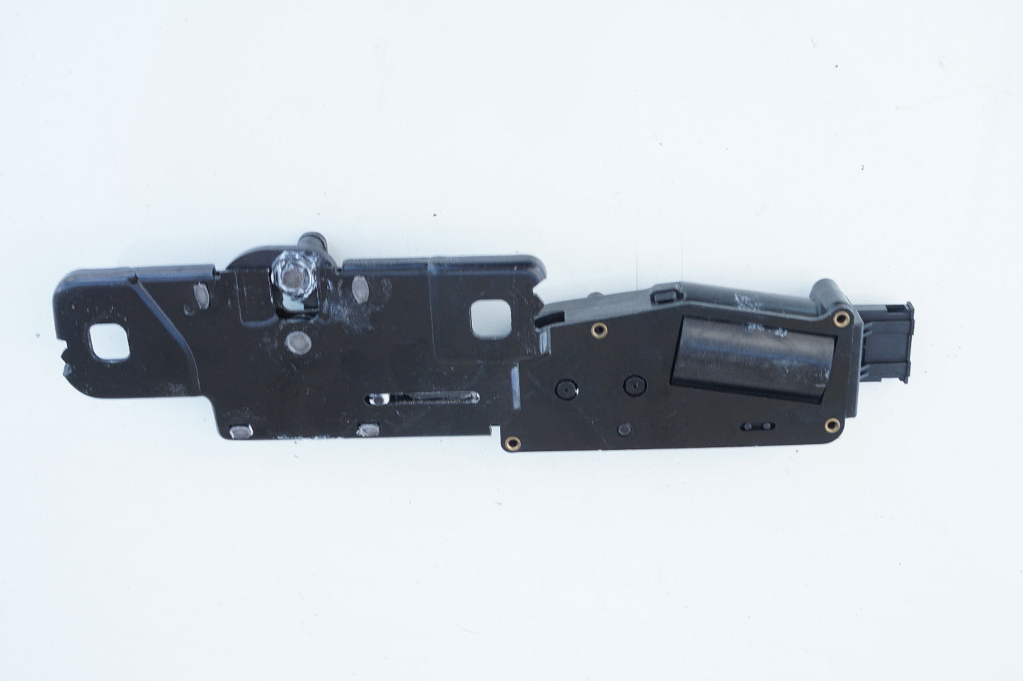 2011 - 2018 AUDI A8L REAR TRUNK LID LOCK LATCH STRIKER PLATE 4H0827383 OEM