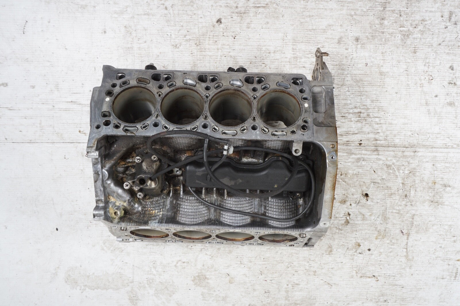 2011-2016 BMW 550I 650 750 ENGINE CYLINDER BLOCK HOUSING OEM