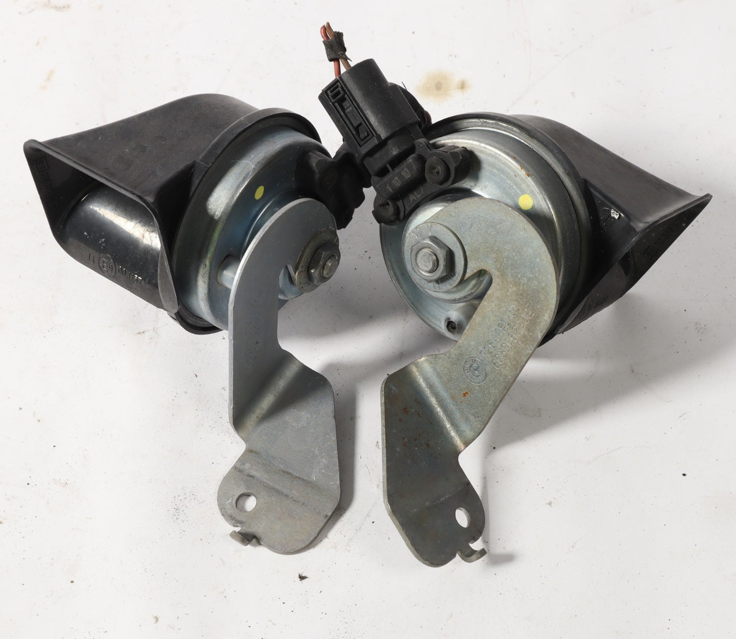 12-18 BMW F01 F06 F12 F13 640I 650I M6 HIGH LOW PITCH HORN PAIR HORNS SIGNAL OEM