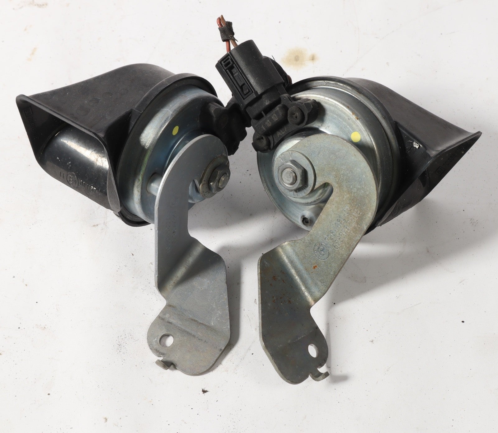 12-18 BMW F01 F06 F12 F13 640I 650I M6 HIGH LOW PITCH HORN PAIR HORNS SIGNAL OEM