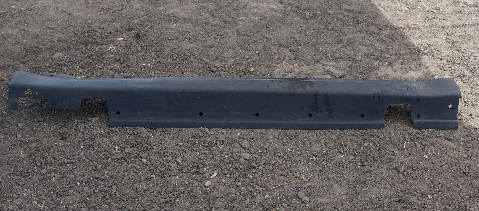 08-14 MINI COOPER CLUBMAN S R55 LEFT DRIVER SIDE SKIRT ROCKER PANEL MOLDING OEM