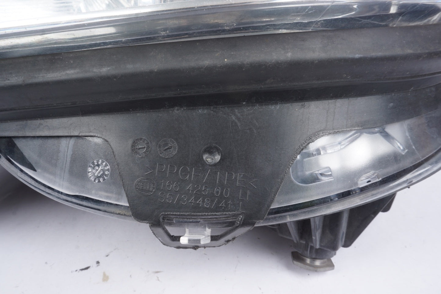 2010-2013 MERCEDES E300 E350 E400 E550 (W212) LEFT DRIVER HALOGEN HEADLIGHT LAMP