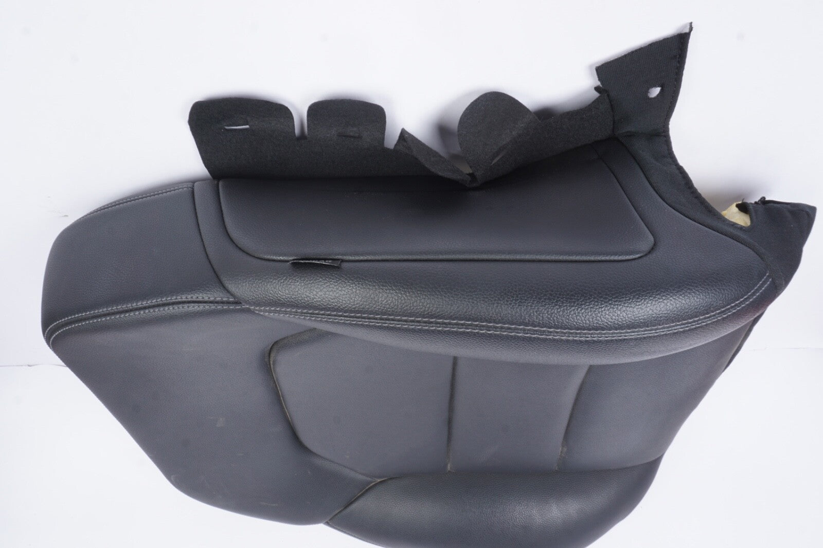 2015-2020 MERCEDES GLA250 FRONT LEFT SIDE SEAT UPPER BACKREST CUSHION BLACK OEM