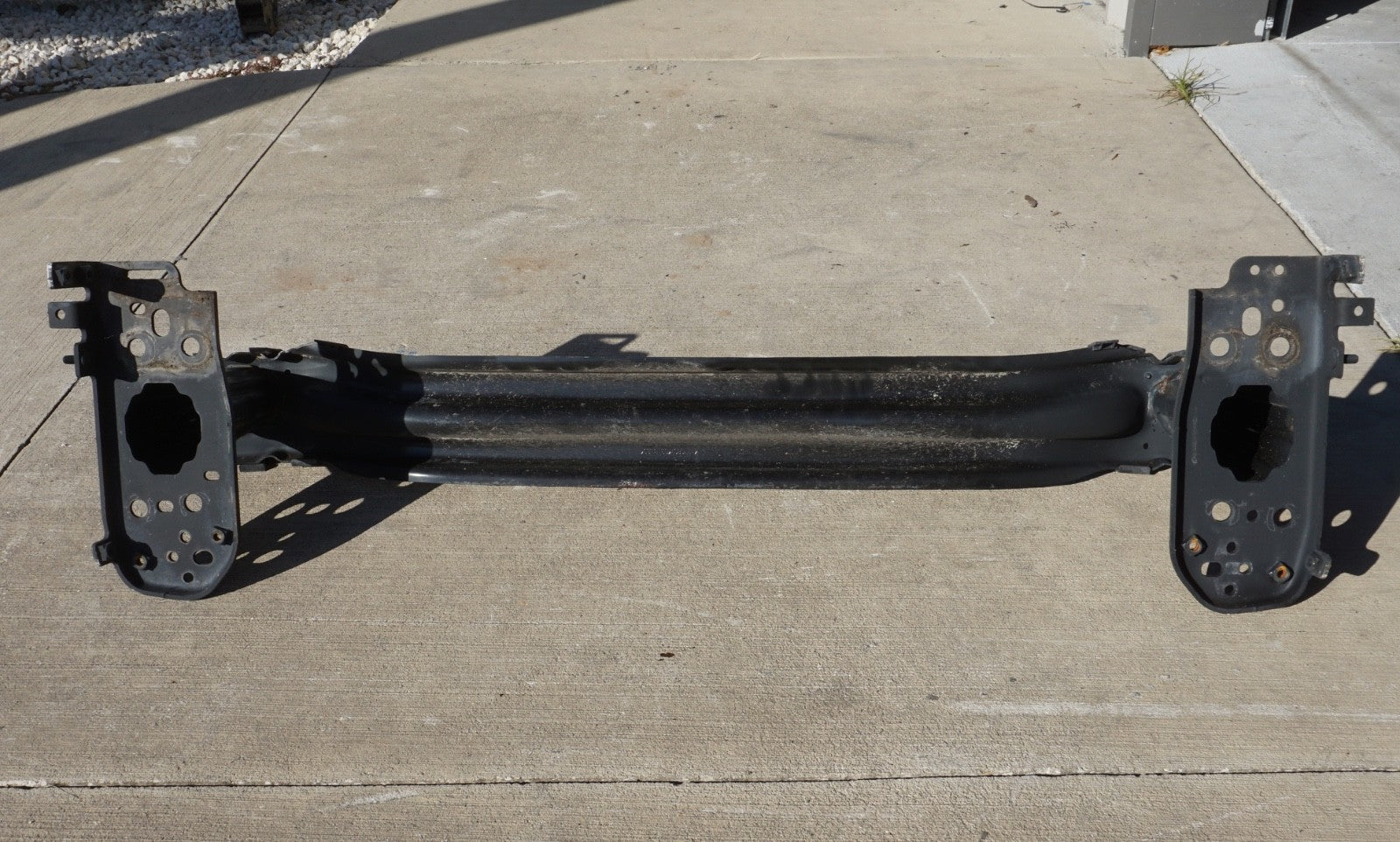 2011 - 2018 PORSCHE CAYENNE FRONT BUMPER REINFORCEMENT BAR BEAM REBAR OEM