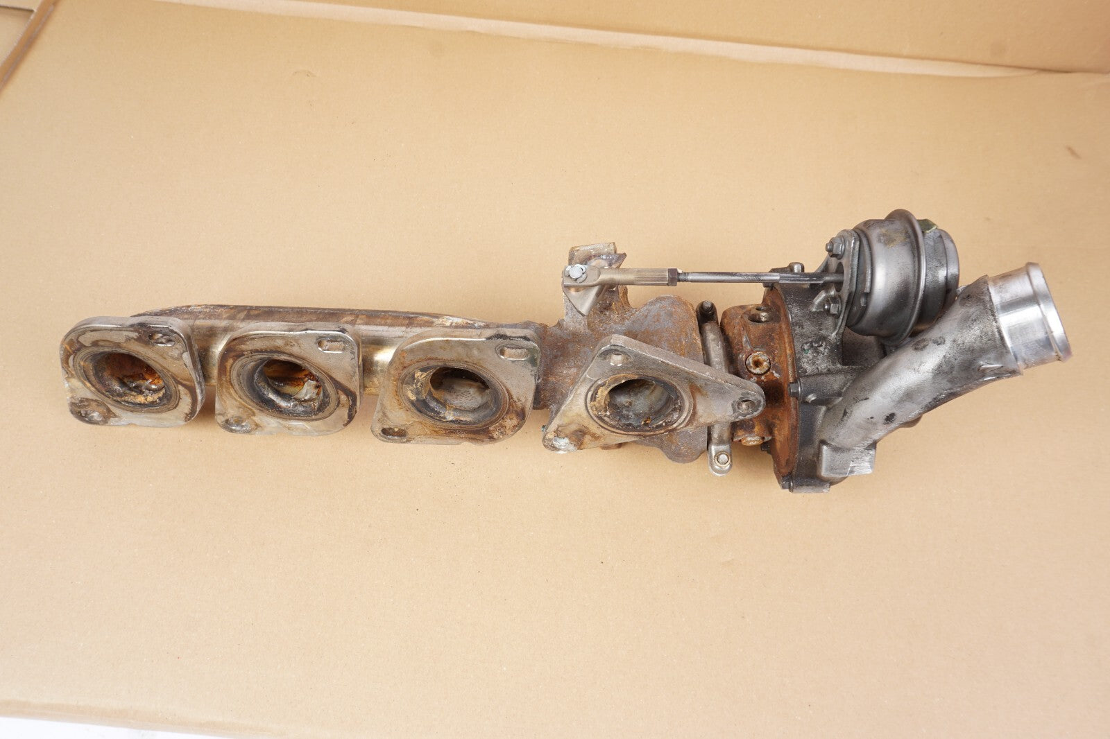 11-13 Mercedes CL550 S550 Left Side Turbocharger Turbo Charger Manifold OEM 56k