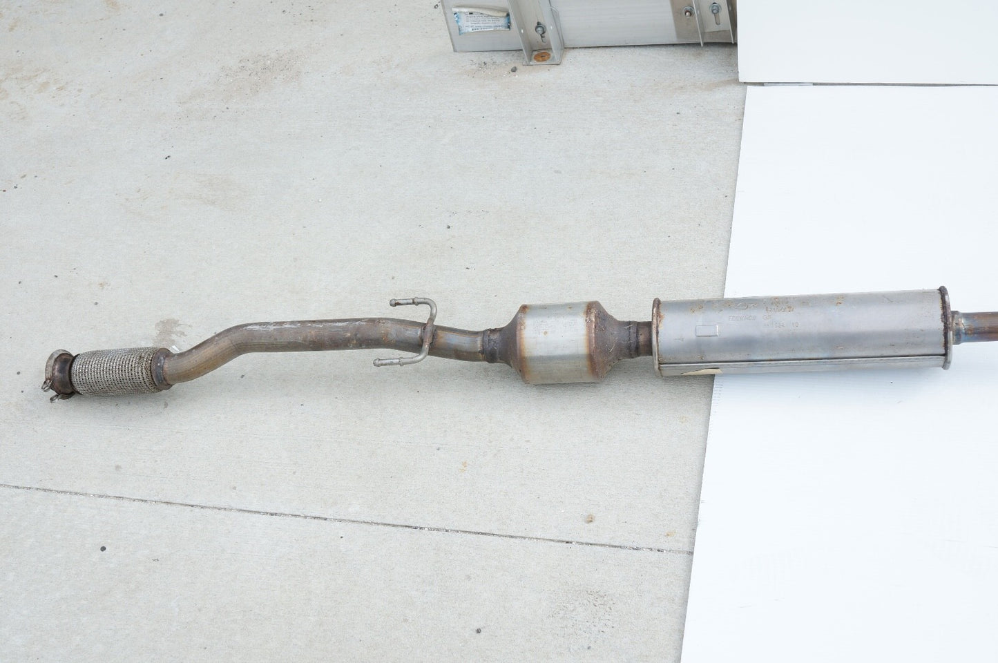 2007 - 2013 Mini Cooper Base Muffler 2755158 7606594