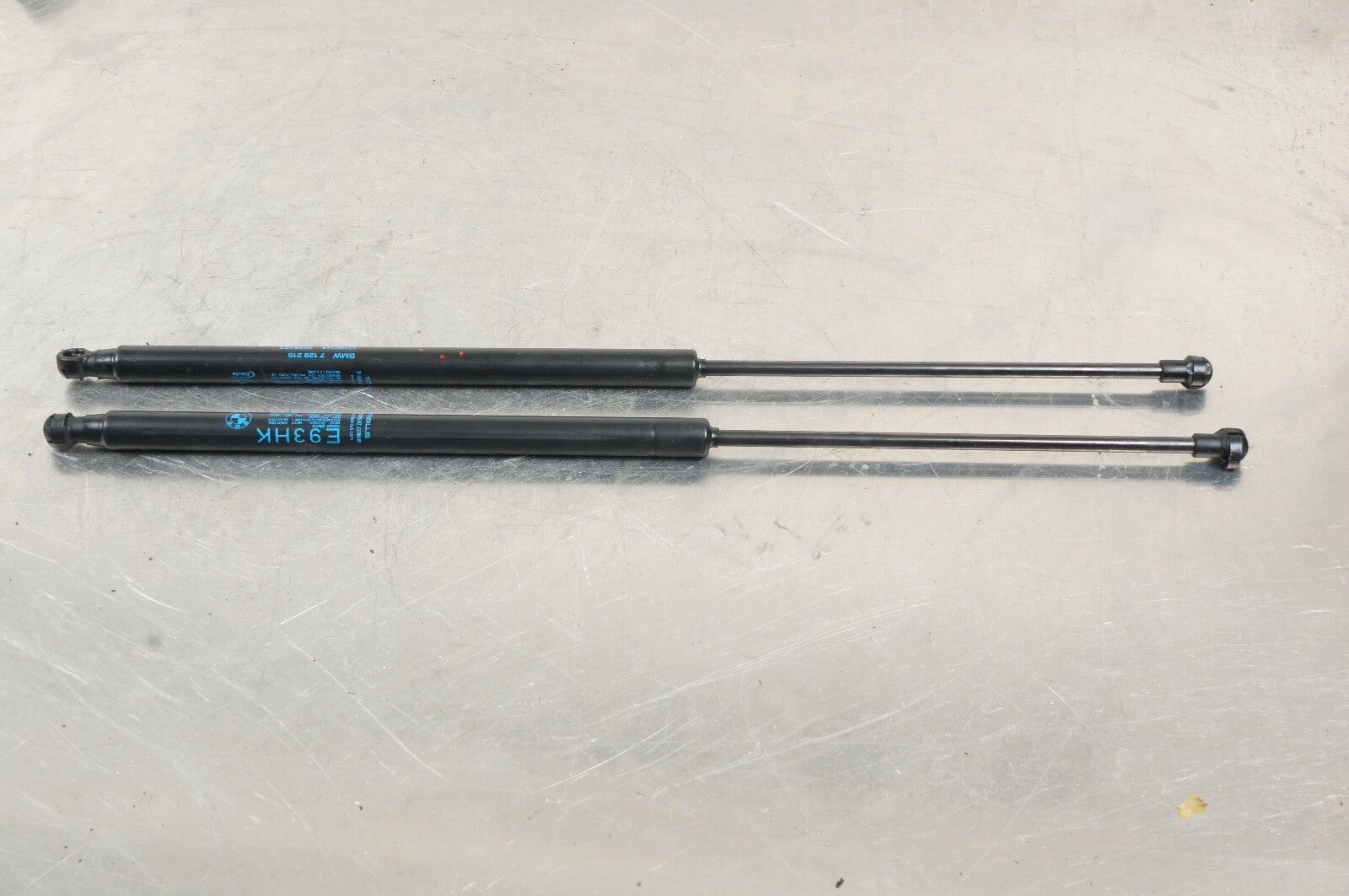 06-13 BMW 328 335 E90 E92 E93 FRONT LEFT & RIGHT HOOD STRUT SHOCK SET of 2 OEM