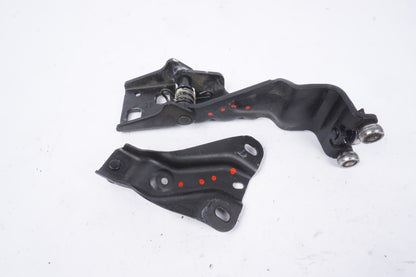 2018-2024 HONDA ODYSSEY REAR RIGHT SIDE SLIDE DOOR CENTER ROLLER HINGE OEM