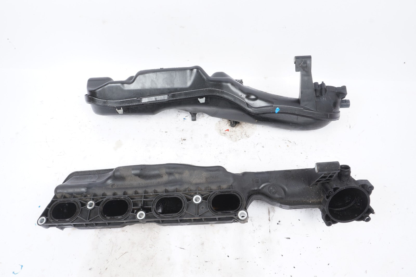 13 - 18 BMW 550I 650I 4.4L N63 Intake Manifold Left & Right OEM