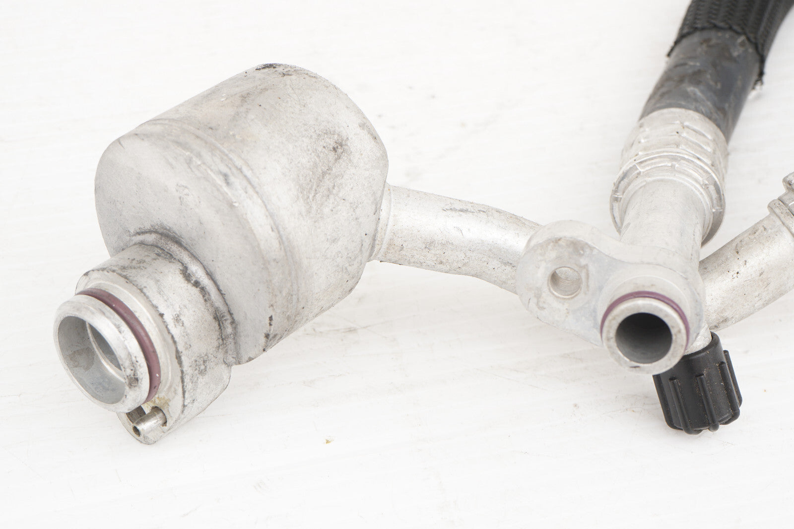 2012 - 2014 MERCEDES-BENZ C300 W204 3.5L AC CONDITION HOSE TUBE LINE OEM