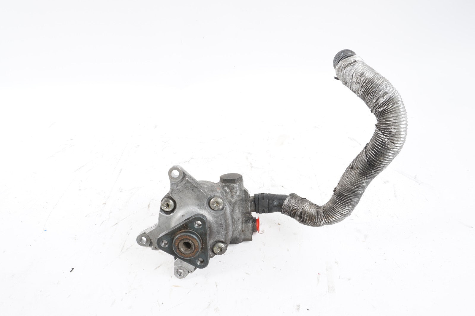 2011-2016 PORSCHE CAYENNE Power Steering Pump 97034704904 OEM