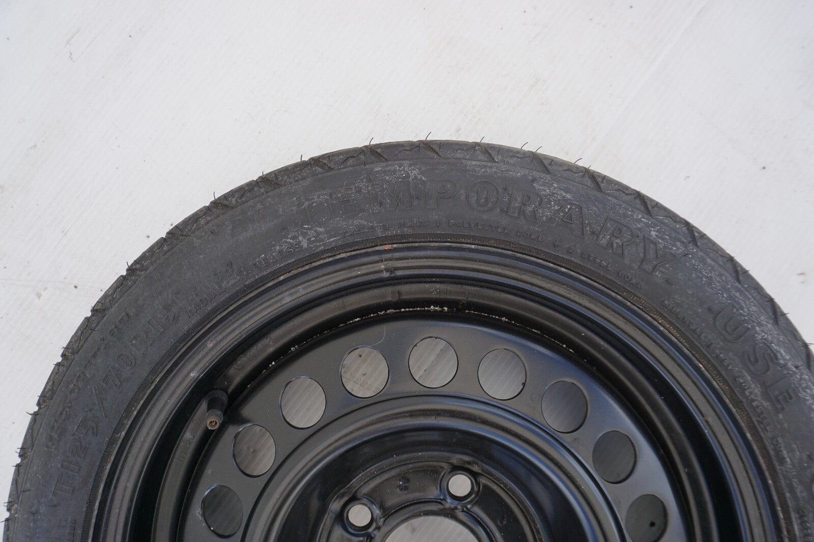 1987- 1993 Cadillac Allante WHEEL SPARE TIRE T125/70R15 OEM