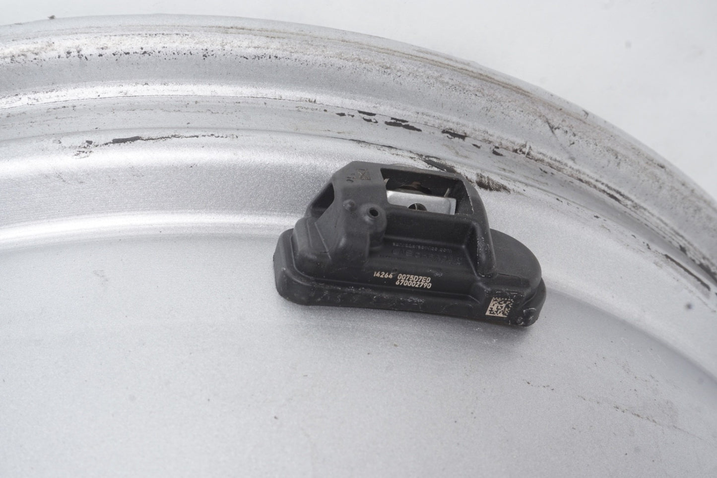 2014 - 2020 Maserati Ghibli Front Wheel Rim 19" OEM