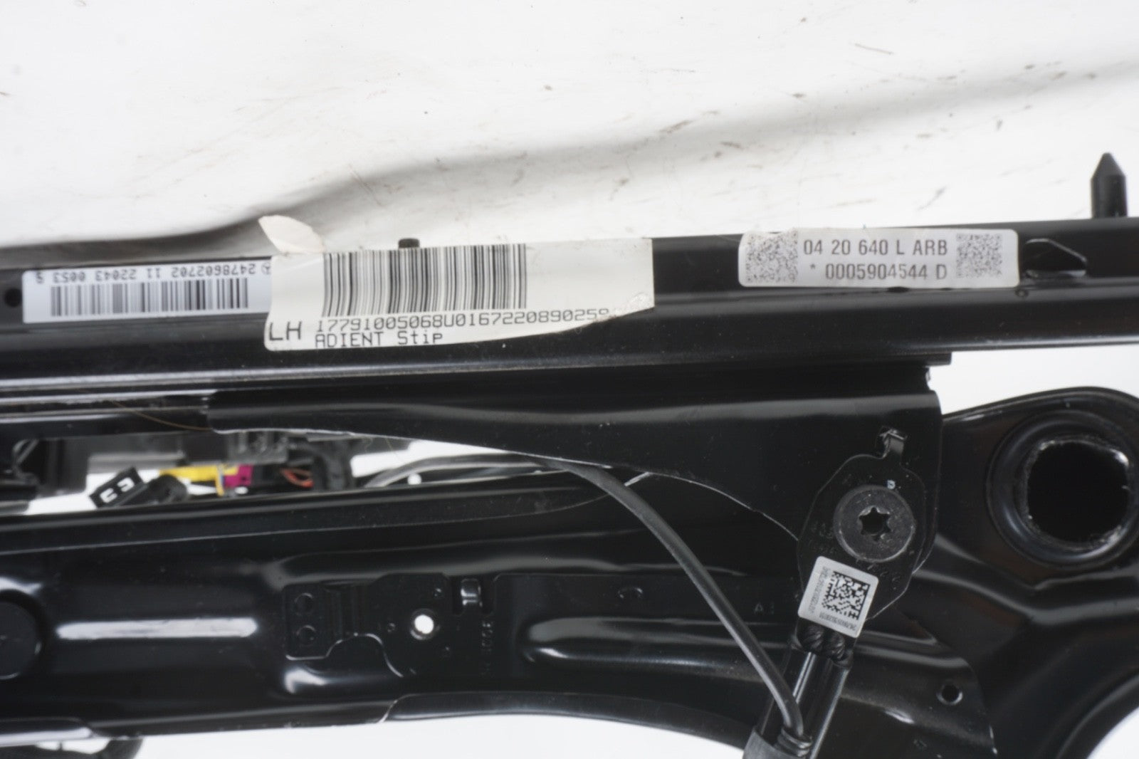 2020 - 2024 Mercedes X243 EQB30 Front Left Lower Seat Track Frame Rail MANUAL