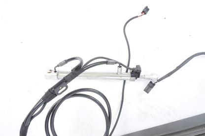 07-13 Mercedes W221 S550 S600 Rear Trunk Locking Hydraulic Pull Down Pump  OEM