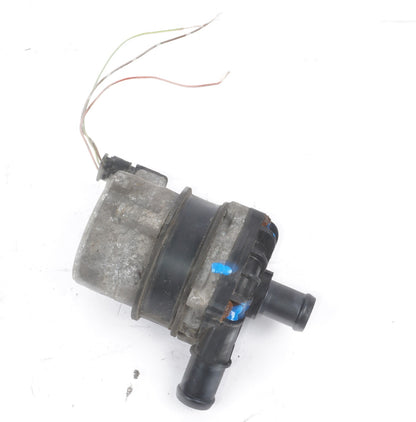 2013 - 2017 Audi A8L A8 3.0L Auxiliary Radiator Water Pump 8K0965567 OEM