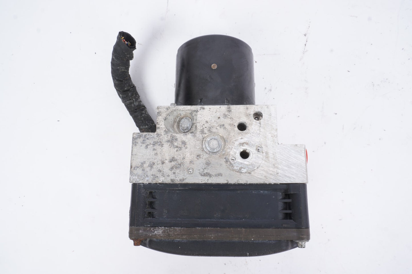 08-10 BMW E64 650i ABS Anti Lock Brake Pump  OEM