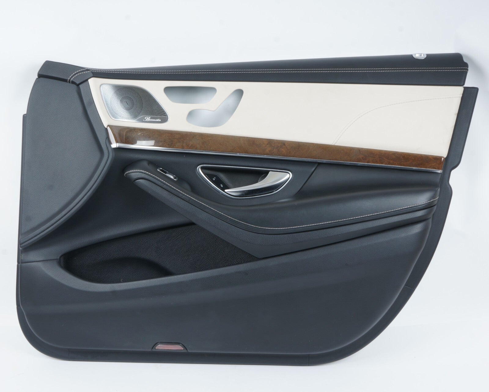 2014 - 2017 Mercedes W222 S500 FRONT RIGHT PASSENGER DOOR PANEL TRIM OEM