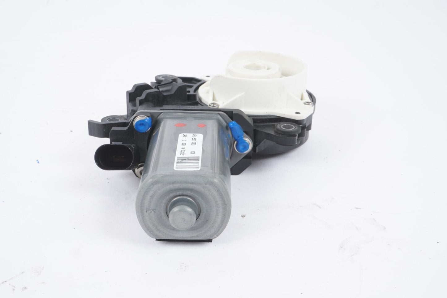 12-17 AUDI A8L A8 FRONT RIGHT PASSENGER SIDE POWER DOOR CLOSE ASSIST MOTOR  OEM