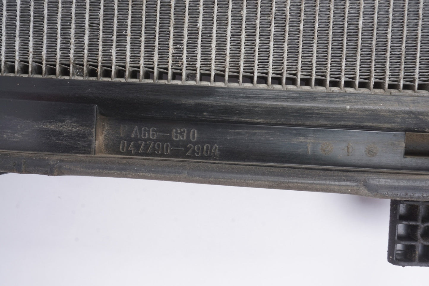 08-15 Mercedes E350 C300 GLK350 Engine Cooling Radiator AC Air A/C Condenser