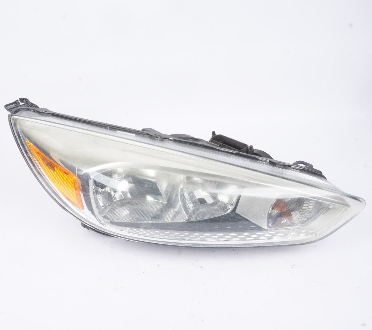 2015 2016 2017 2018 Ford Focus Headlight Right Side Halogen OEM