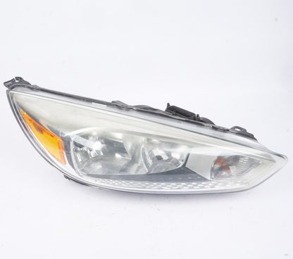 2015 2016 2017 2018 Ford Focus Headlight Right Side Halogen OEM