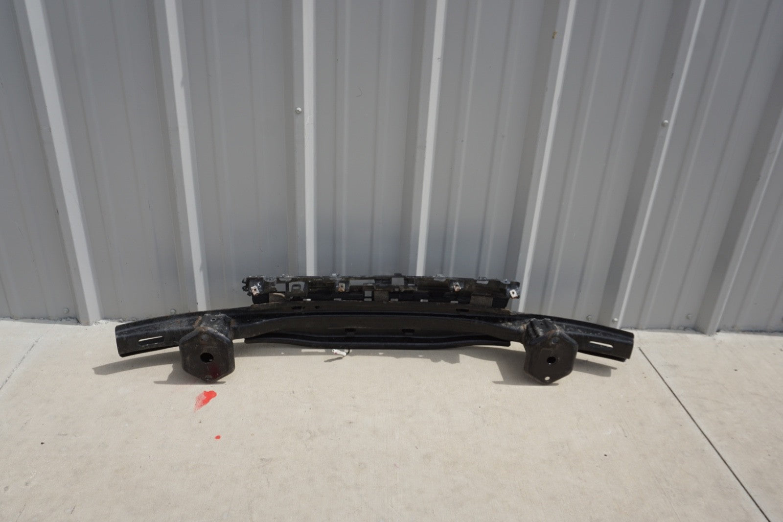 2014 - 16  BMW GRAN CONVERTIBLE 428I 435I  REAR BRACKET REINFORCEMENT BUMPER