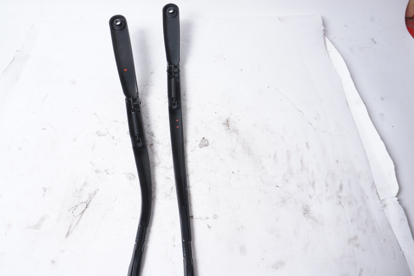 2012-2018 BMW 640I 650I F12 F13  FRONT WINDSHIELD LEFT & RIGHT WIPER ARM OEM