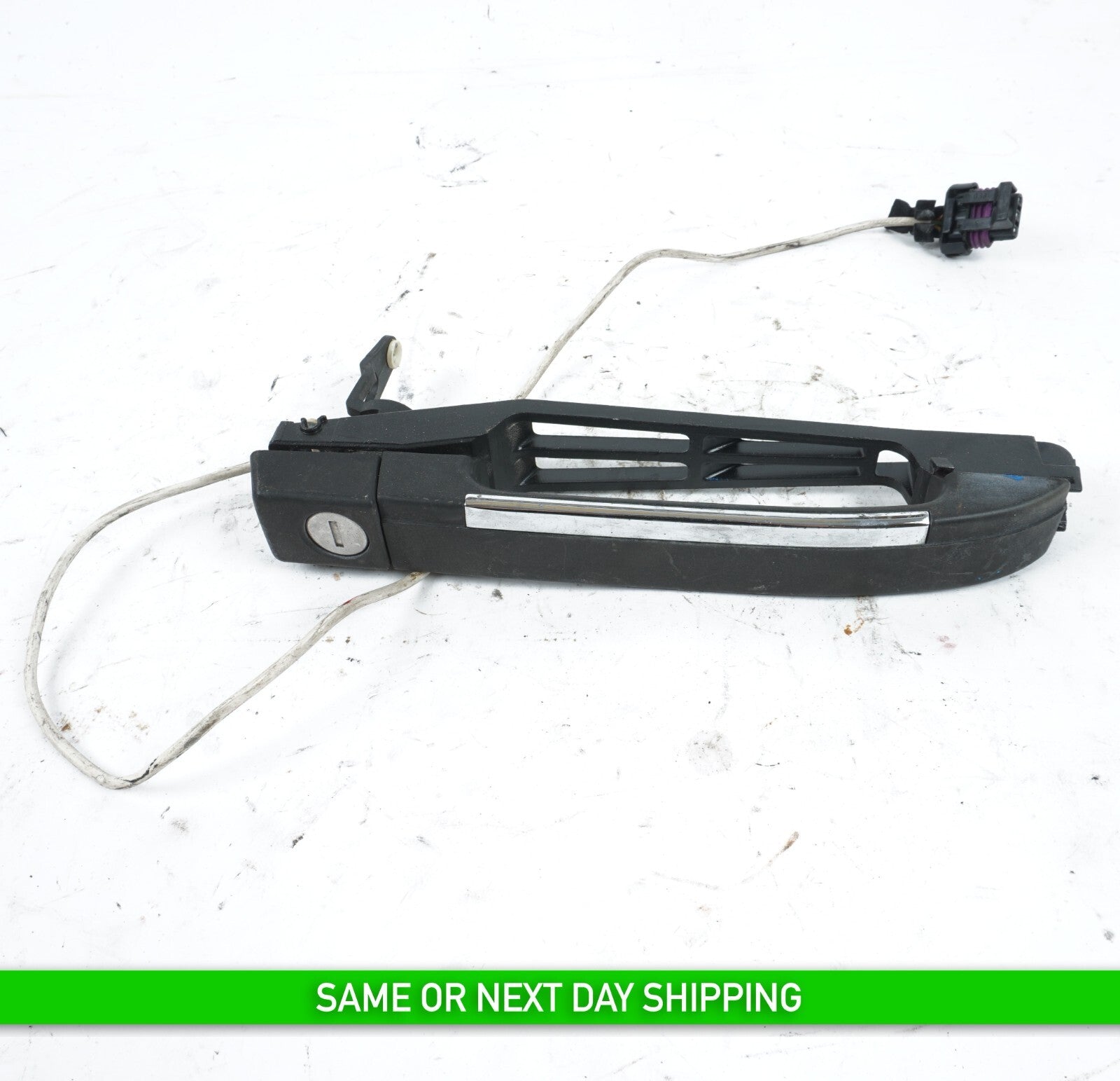 1987 - 1993 Cadillac Allante FRONT LEFT DRIVER EXTERIOR DOOR HANDLE OEM