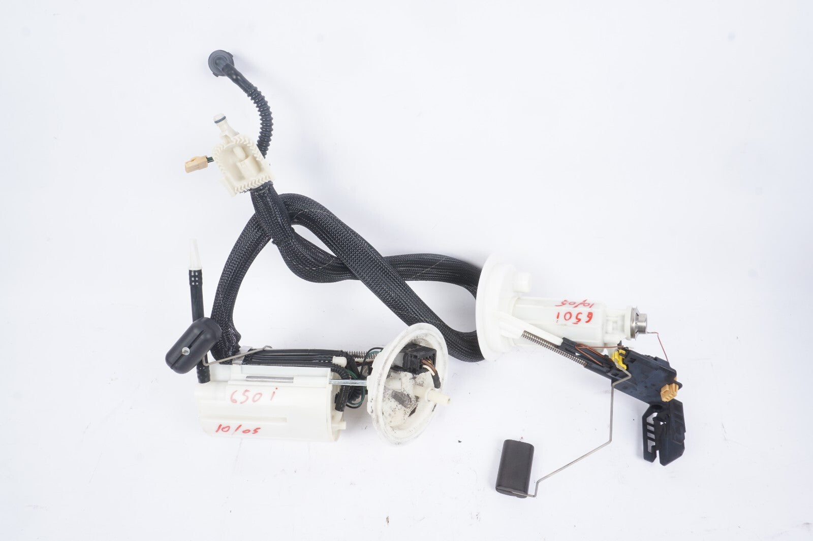 2006 - 2010  BMW 650i E63 E64 Fuel Pump Left & Right OEM