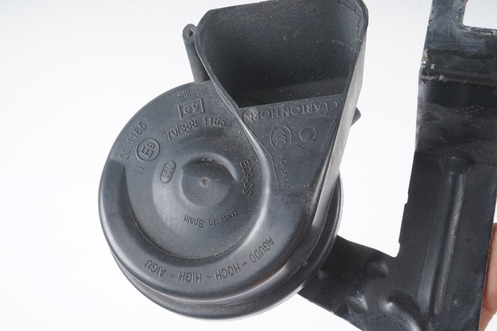 11-17 AUDI A8 A8L S8 HIGH & LOW HORN SET PAIR OEM