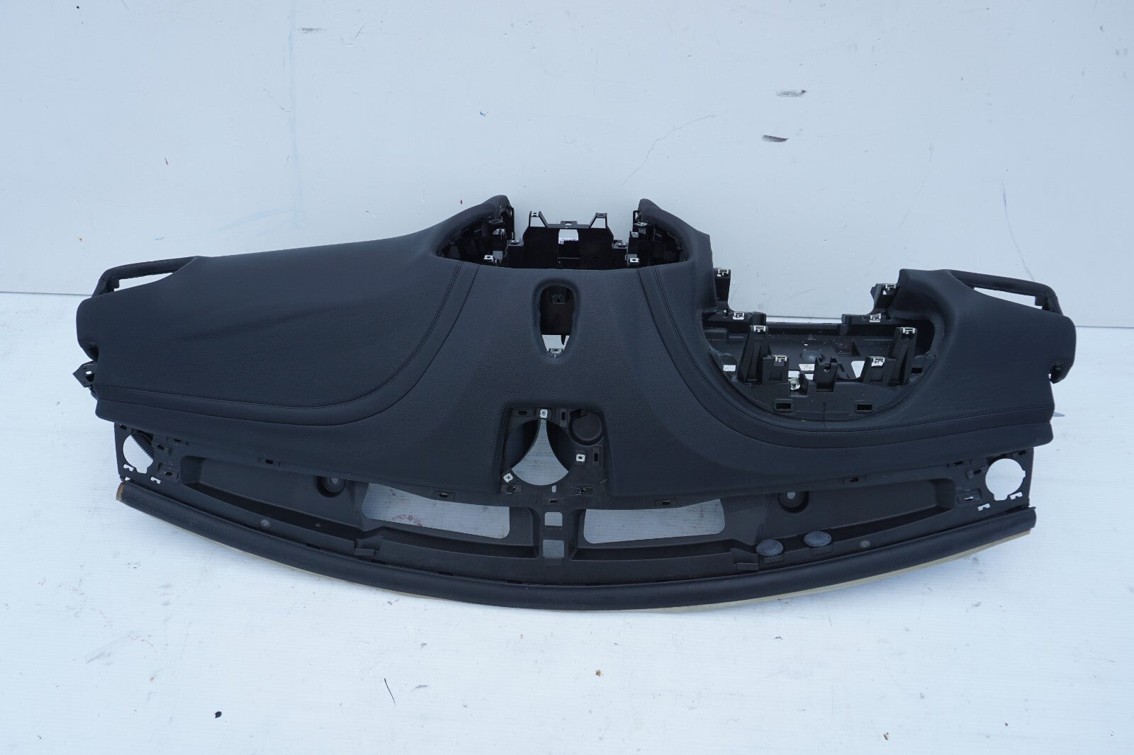 2014-2019 MASERATI GHIBLI DASH DASHBOARD PANEL  OEM