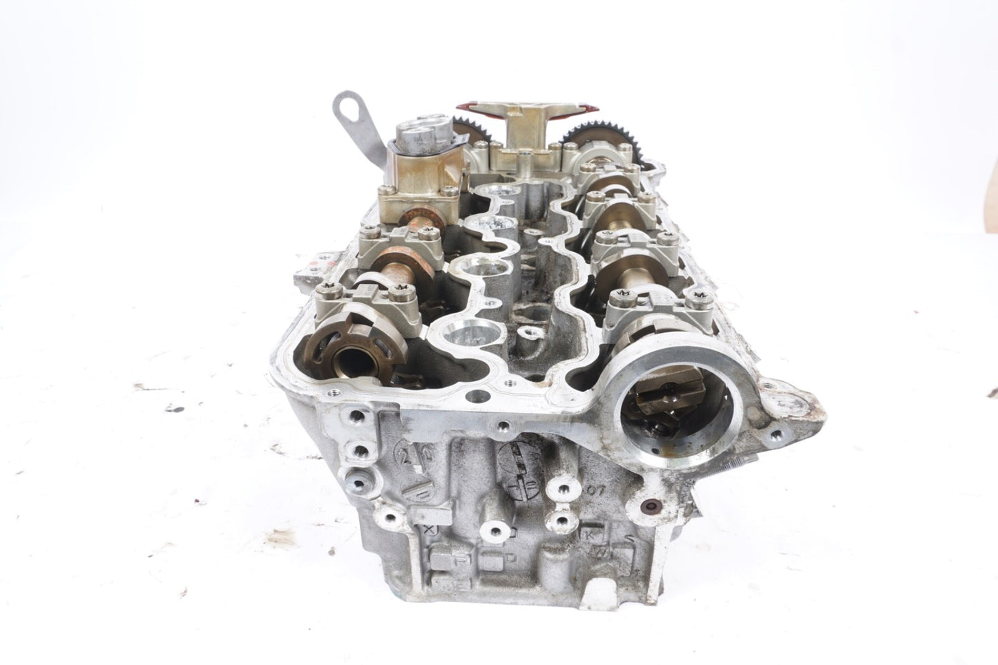 2008 - 2014 BMW F10 550i X5 X6 MOTOR ENGINE CYLINDER HEAD RIGHT CAMSHAFT OEM