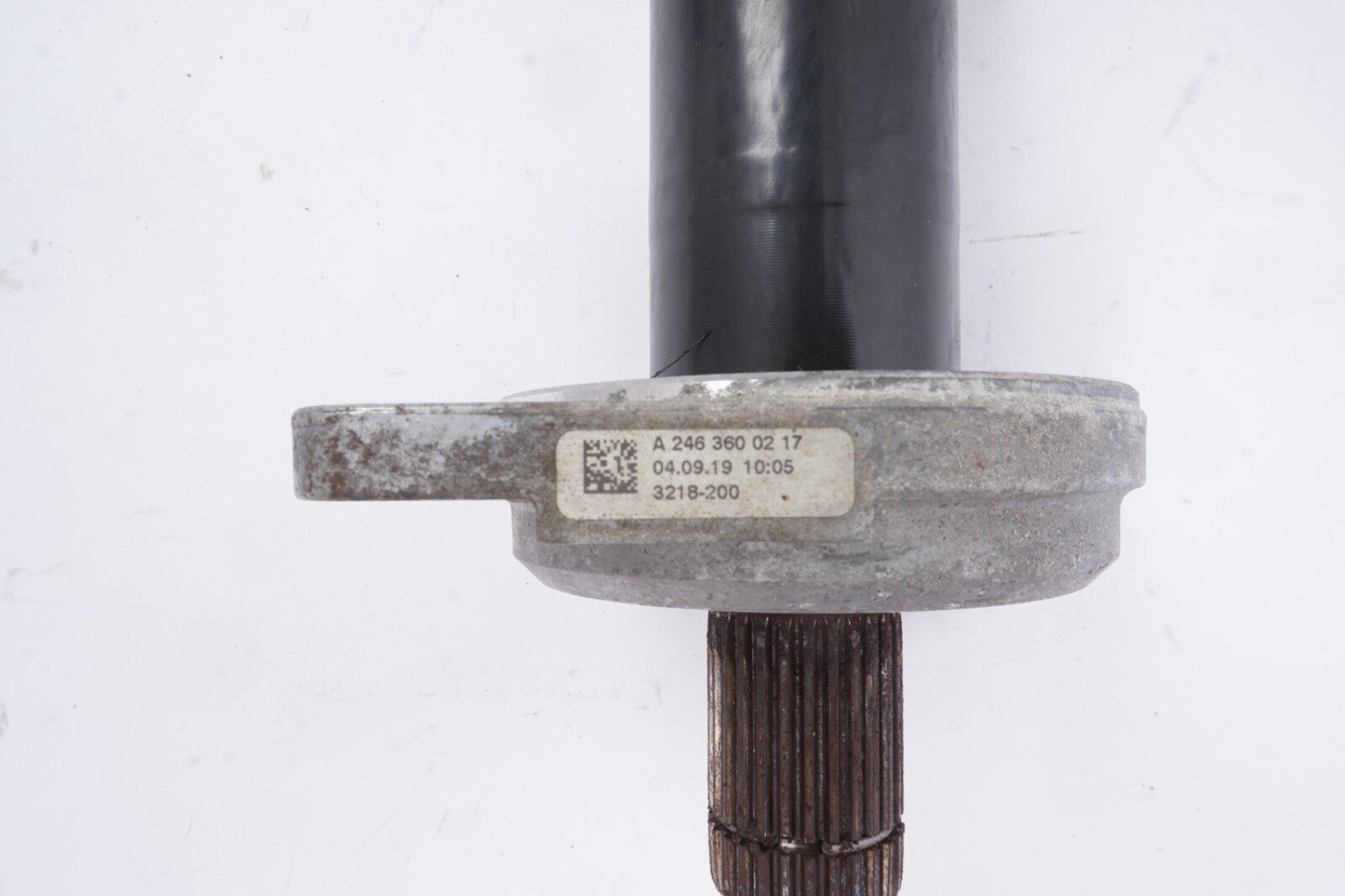 13-20 MERCEDES B250 CLA250 GLA250 (C117 W246 X156) RIGHT INTERMEDIATE AXLE SHAFT
