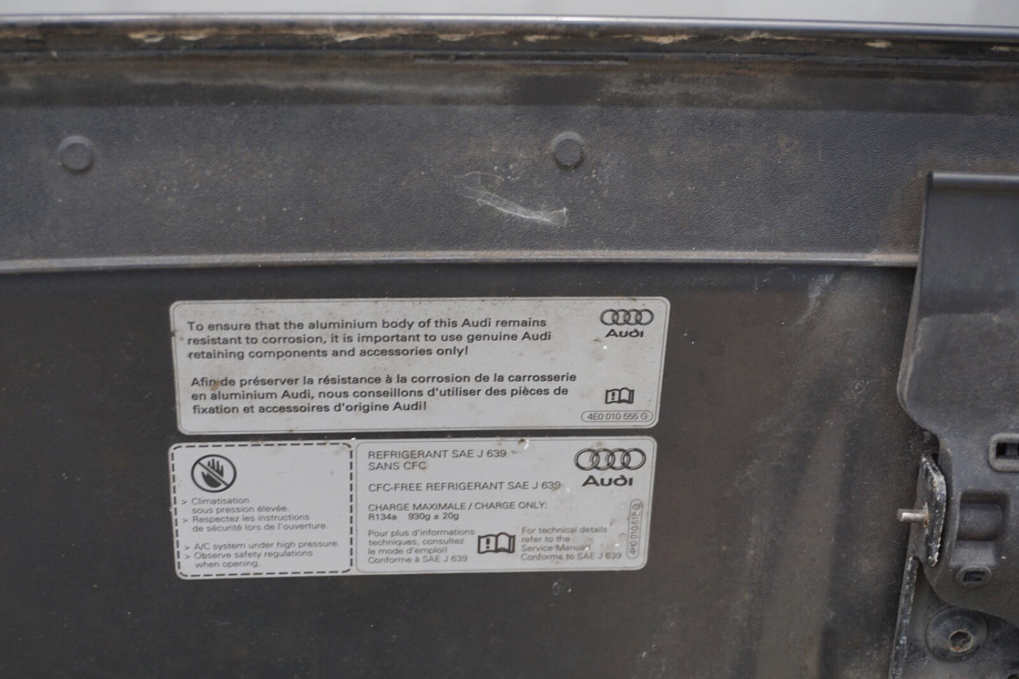 2011-2014 AUDI A8 HOOD BONNET SHELL PANEL ENGINE COVER ASSY OEM
