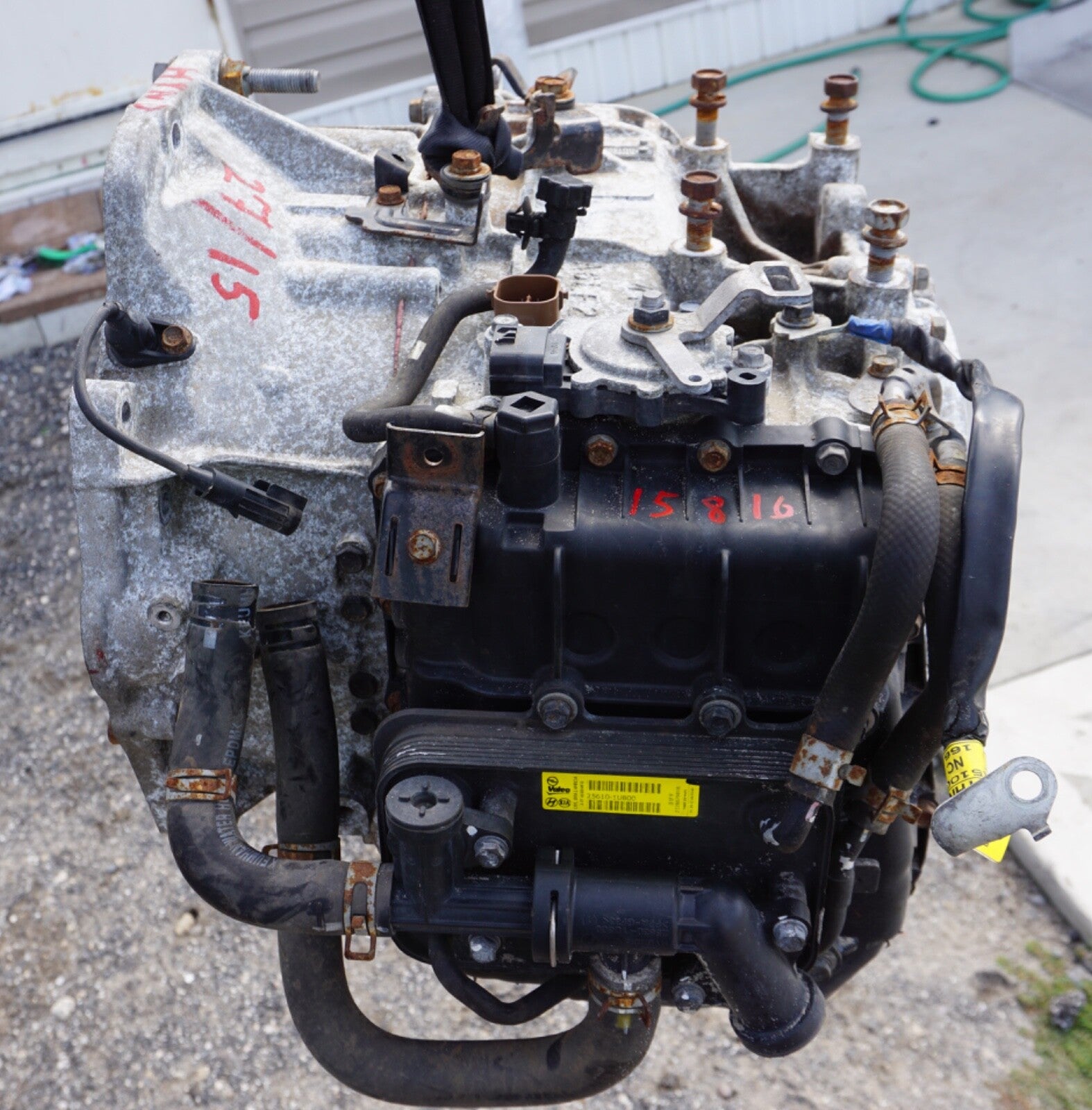 2015 - 2018 HYUNDAI SANTA FE 2015 FWD 3.3L Automatic Transmission 114k