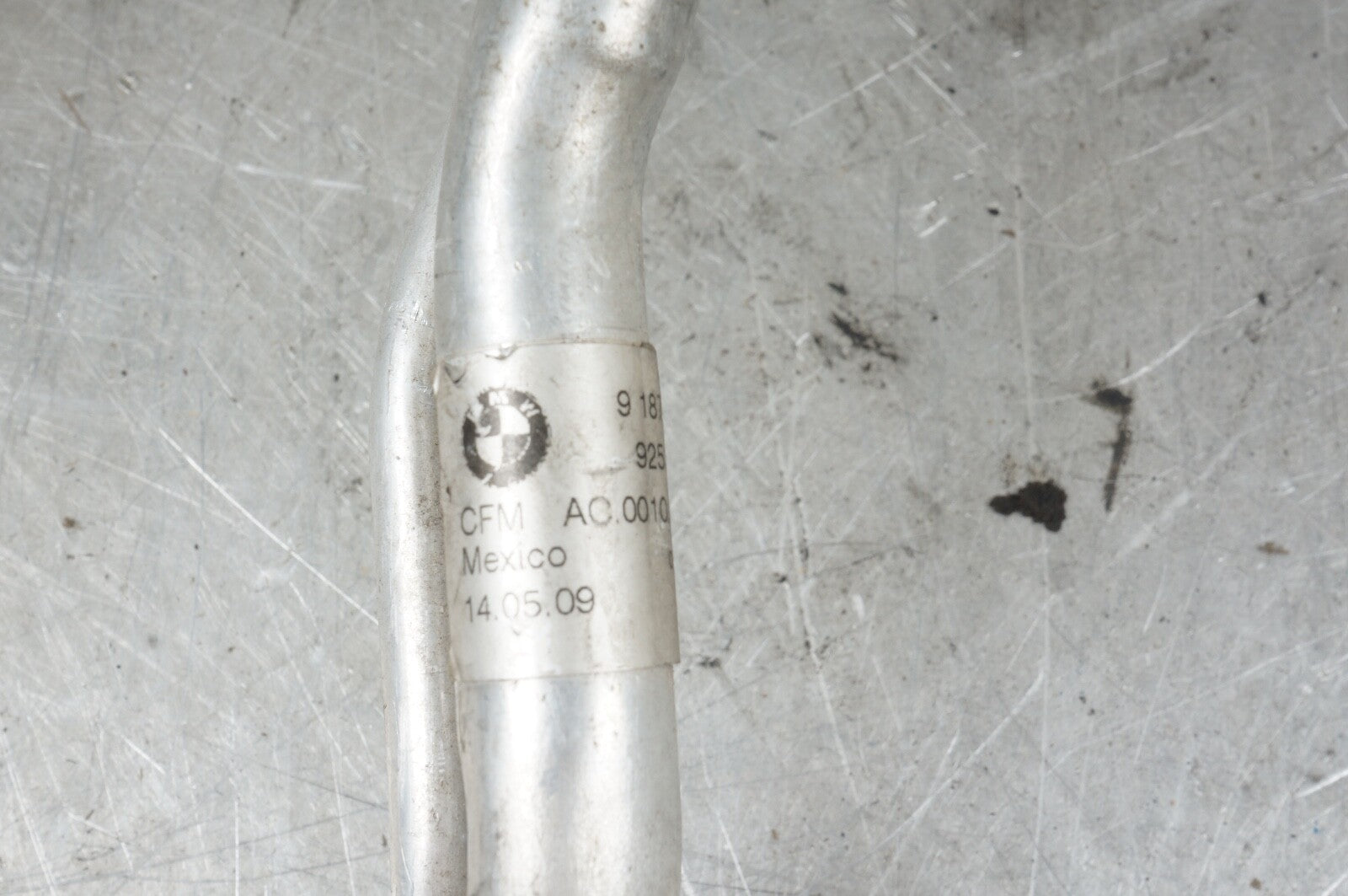 2007 - 2013 Bmw X5 E70 Line Pipe Hose Tube Refrigerant Ac Air Conditioning Oem