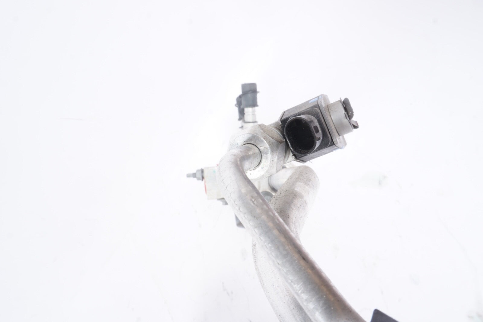 2021 - 2024 POLESTAR 2 A/C AIR CONDITIONING REFRIGERANT HOSE PIPE LINE SET