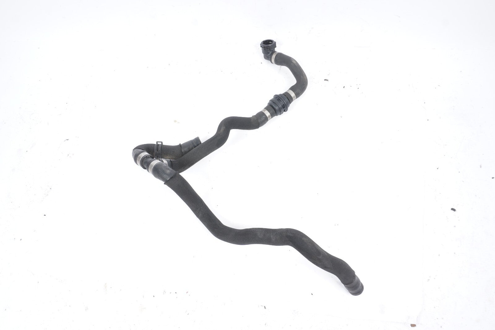 13 - 18 BMW 650i Coolant Hose Line Pipe 8374975 OEM