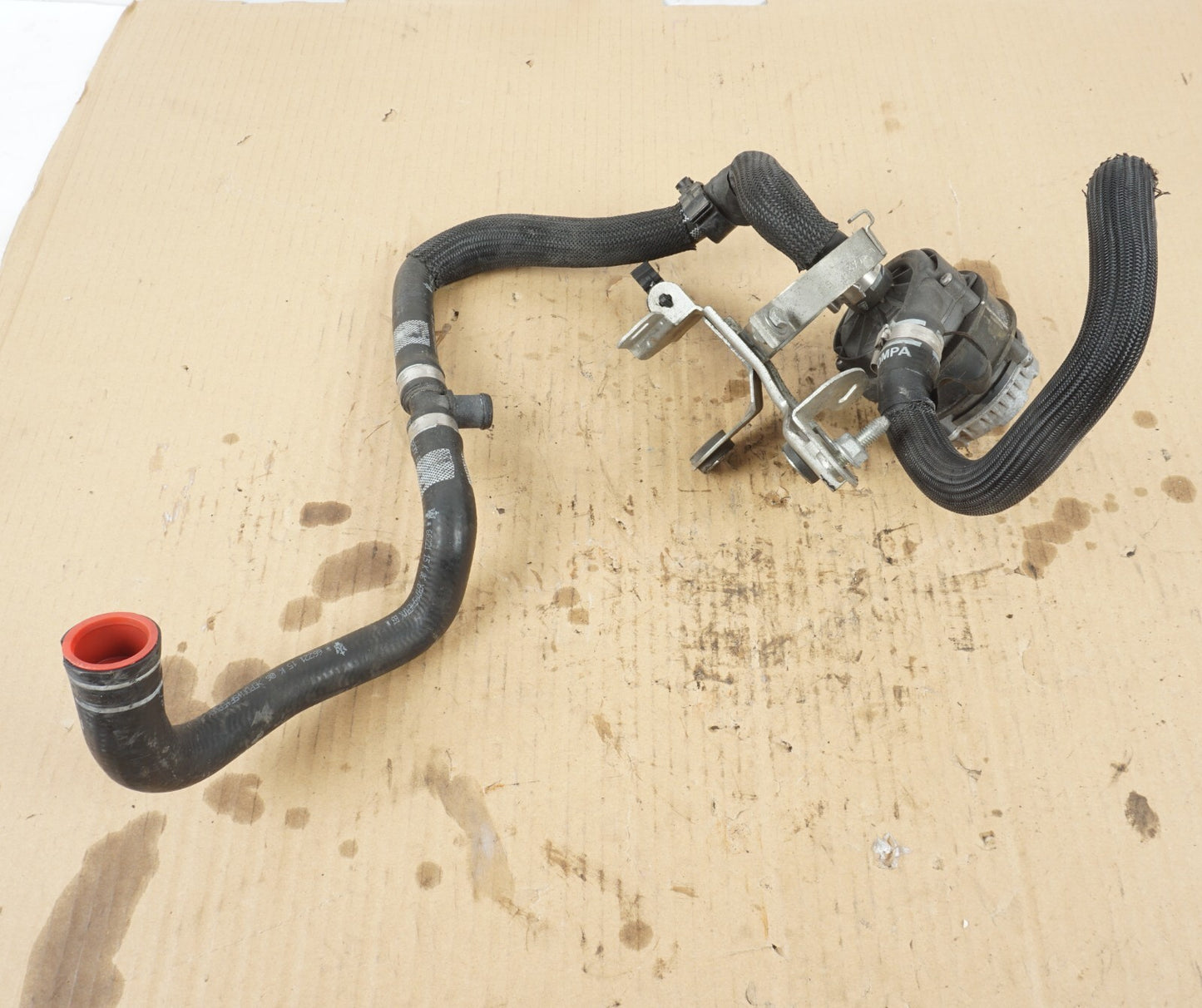 14-17 MASERATI QUATTROPORTE ENGINE WATER PUMP W/ HOSE OEM
