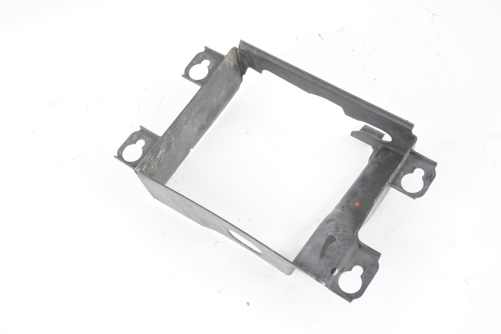 11-17 AUDI A8L A8 3.0L FRONT LEFT AUXILIARY RADIATOR AIR DUCT OEM