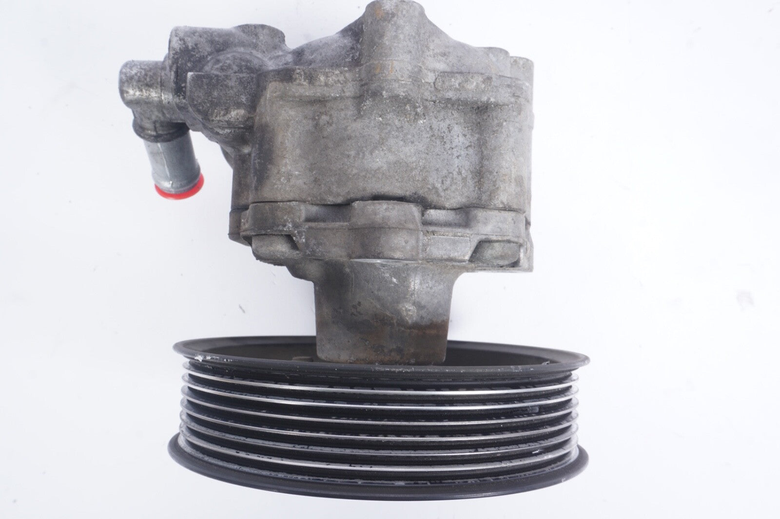 11-16 Porsche Cayenne 958 Power Steering Pump With Pulley 7P0422154 Oem